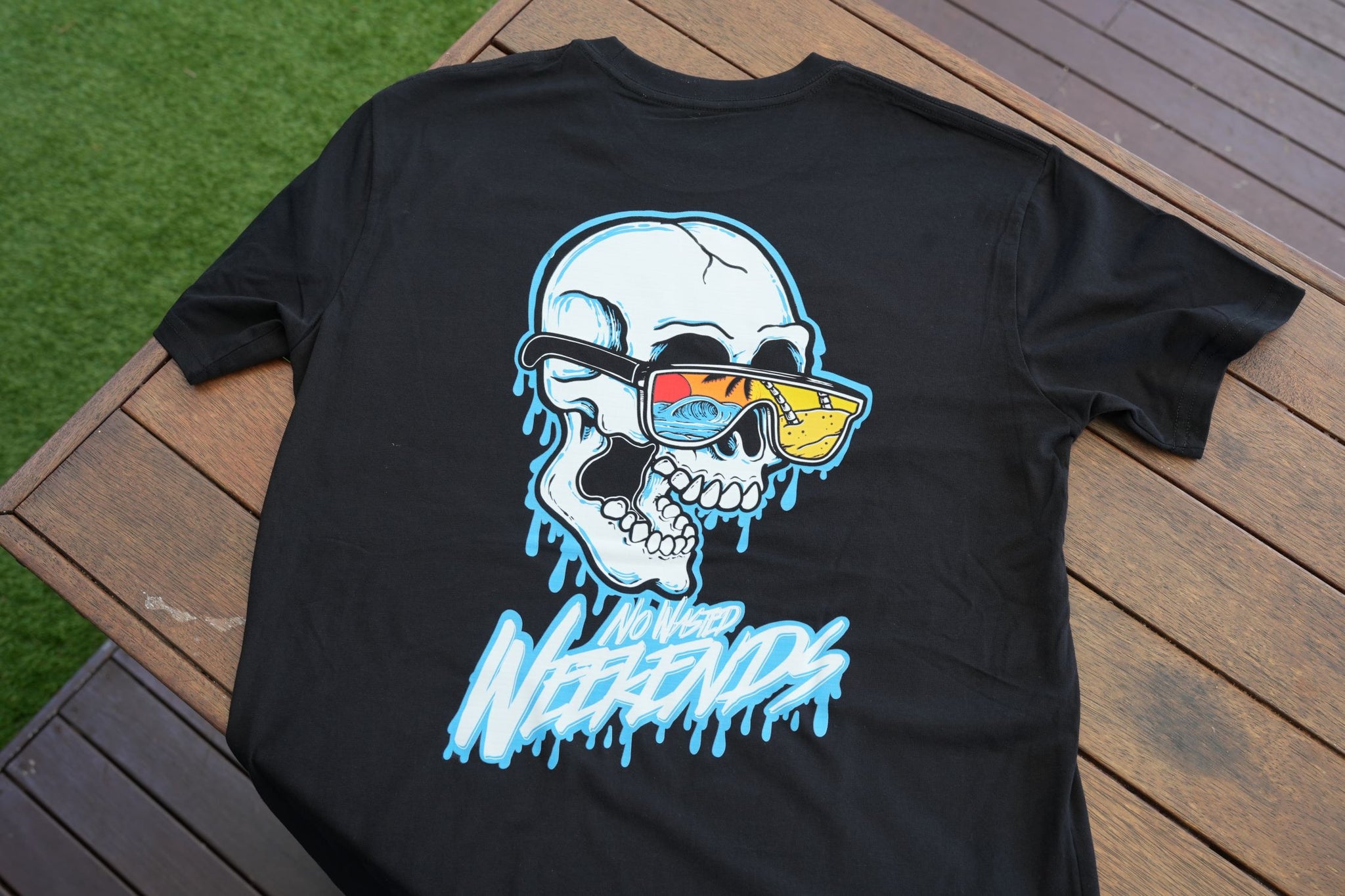 Paradise Skull - Black Tee – TJ JACK